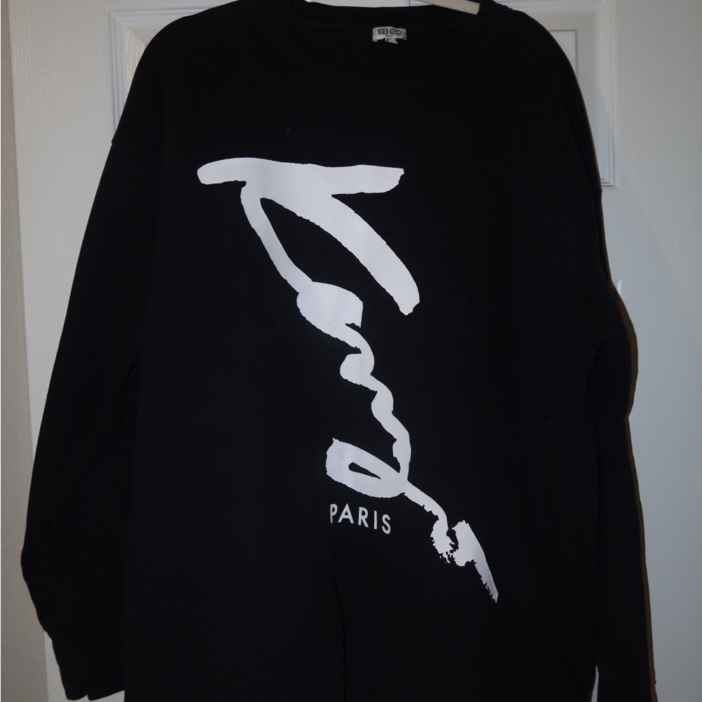 Kenzo Paris Oversized Sweater XXL – Has to Go!
Cozy, Baggy, Designer Vibes 👕✨